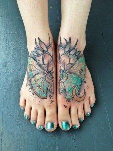 Tattoos on feet