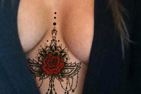 Flowers Underboob tattoo