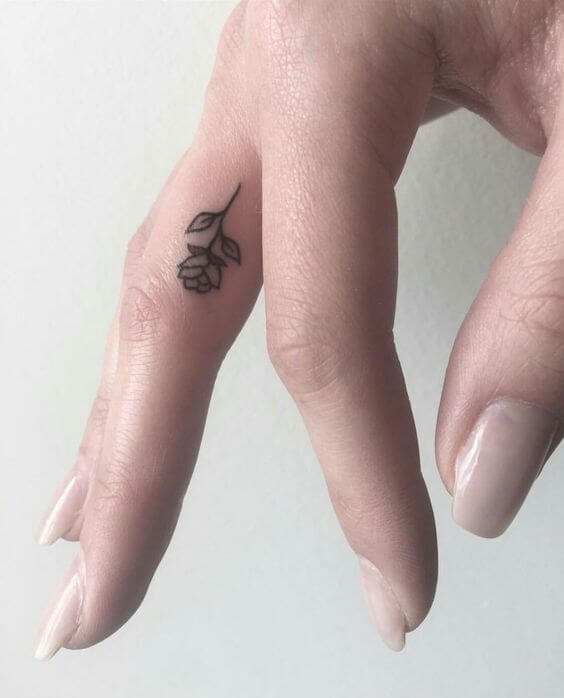 flower finger tattoos