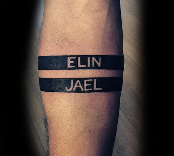 name tattoo on arm