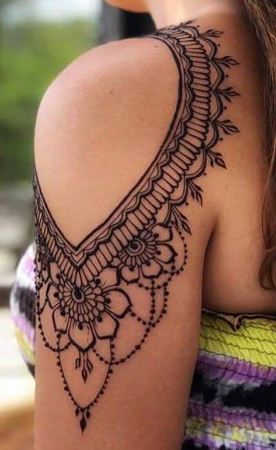 henna tattoo