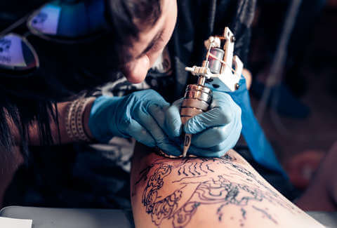 Underground Art Tattoos and Body Piercing memphis tennessee