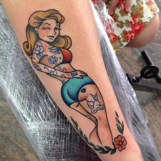 traditional pin up girl tattoos