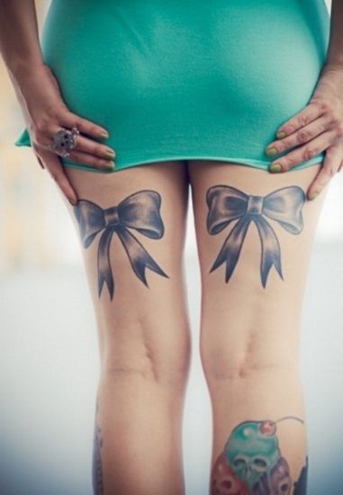 Bows back Thigh tattoo