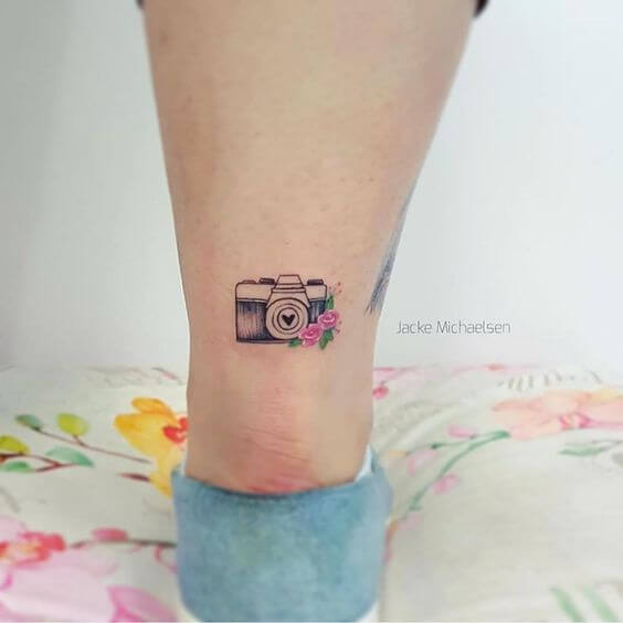 Outline of a Camera Tattoo Design  Small Meaningful Tattoos  Meaningful  Tattoos  Crayon