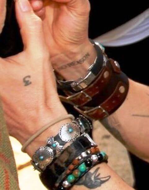 johnny depp hand tattoos